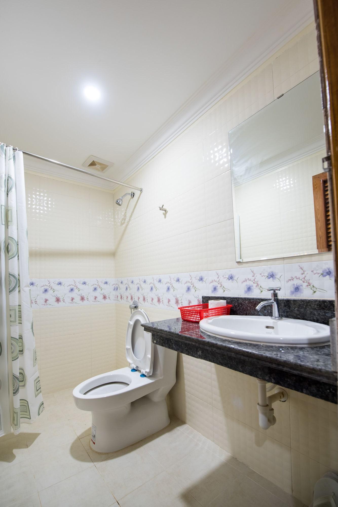 Seng Hout Hotel Battambang Buitenkant foto
