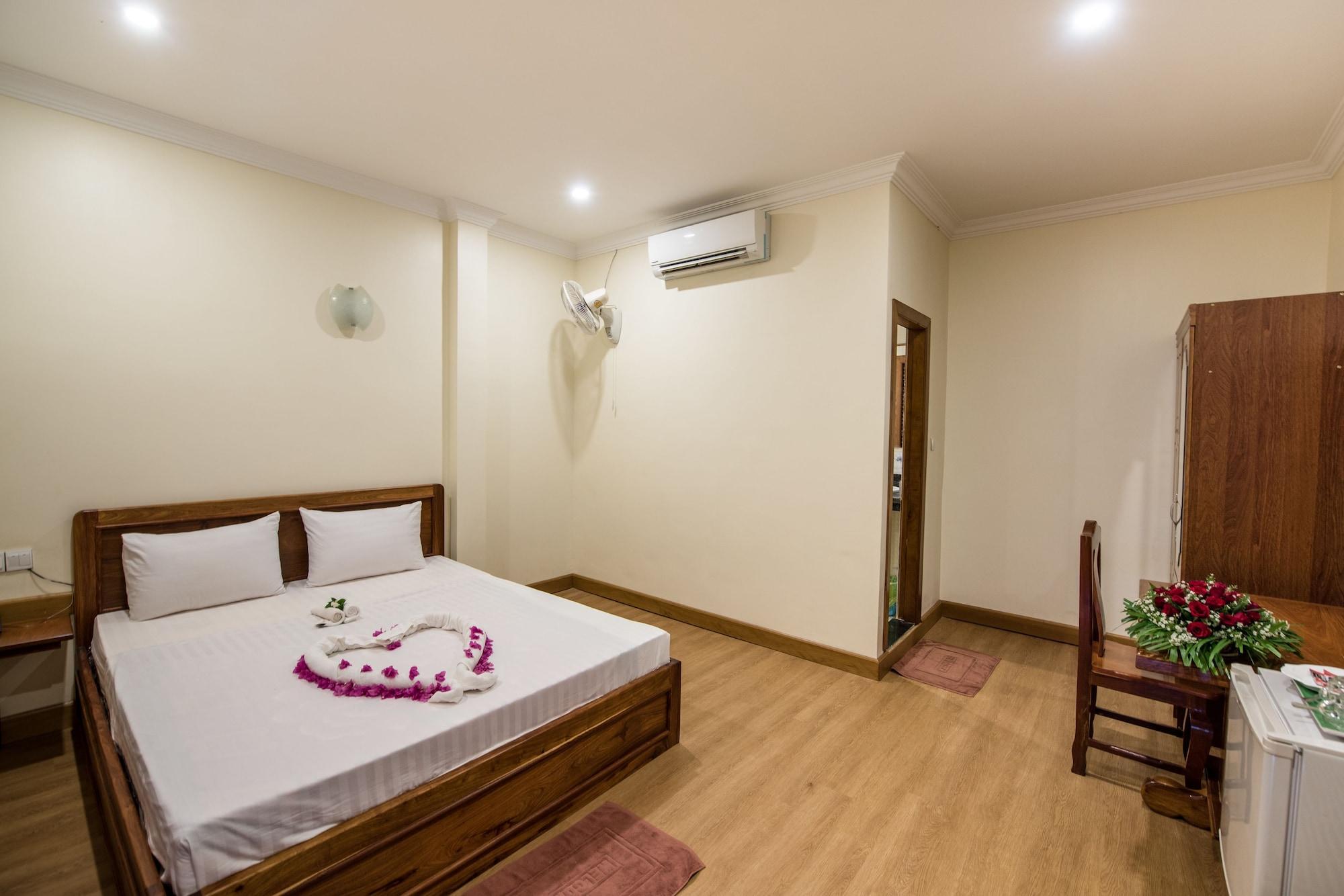 Seng Hout Hotel Battambang Buitenkant foto