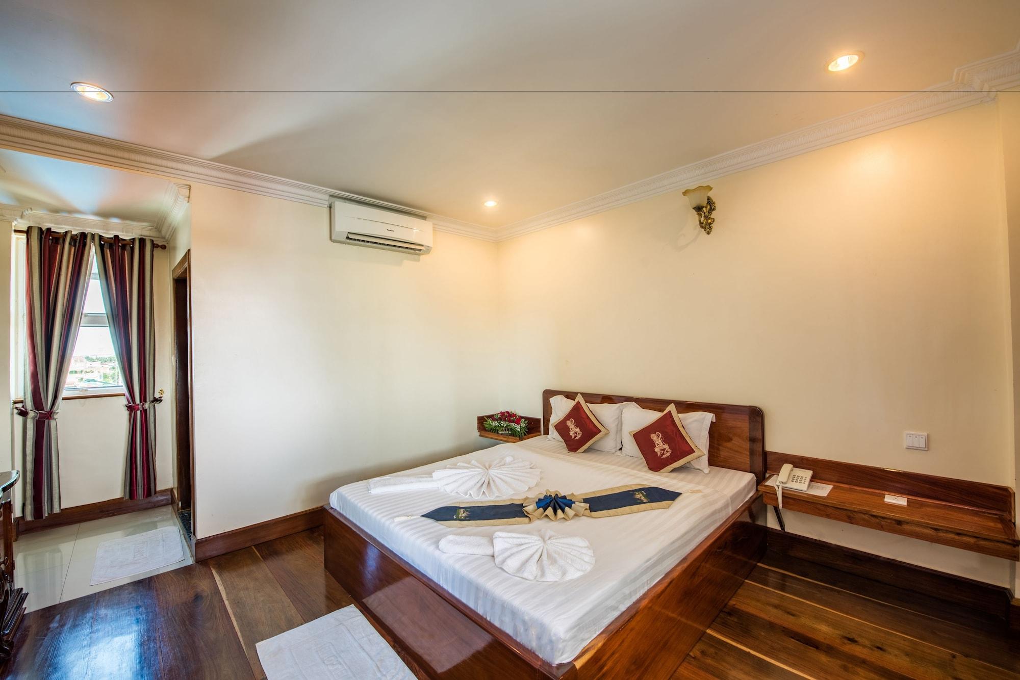Seng Hout Hotel Battambang Buitenkant foto
