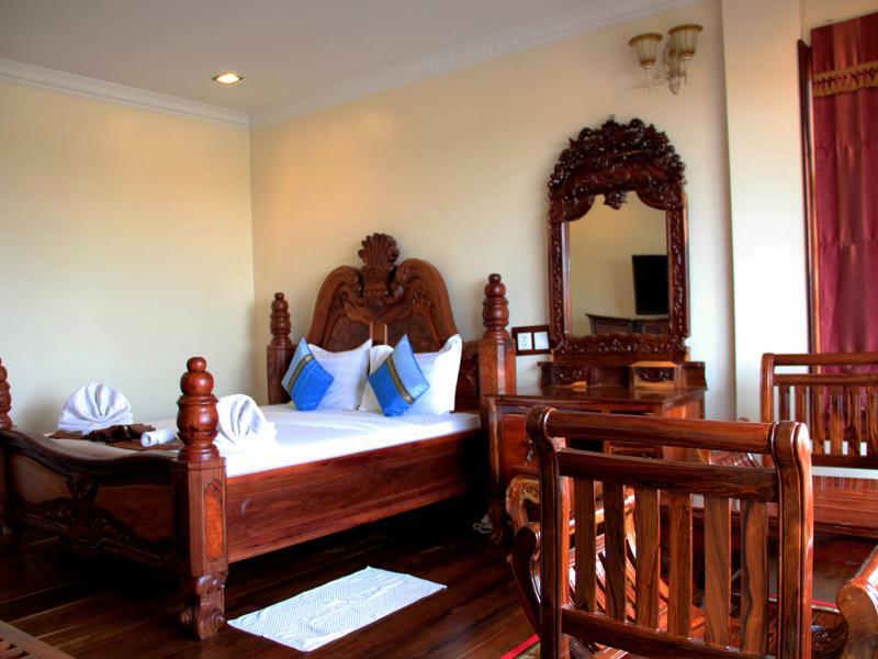 Seng Hout Hotel Battambang Buitenkant foto