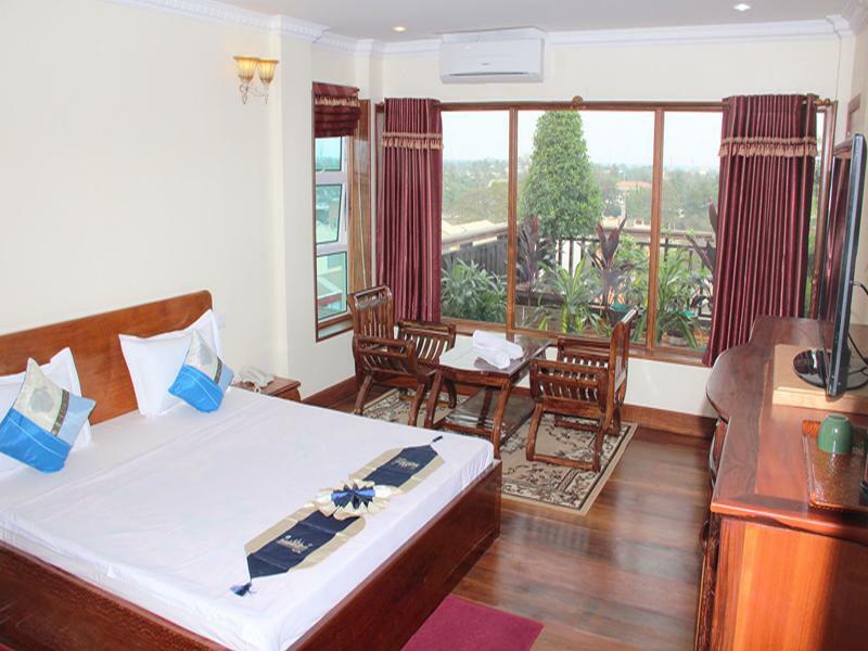 Seng Hout Hotel Battambang Buitenkant foto