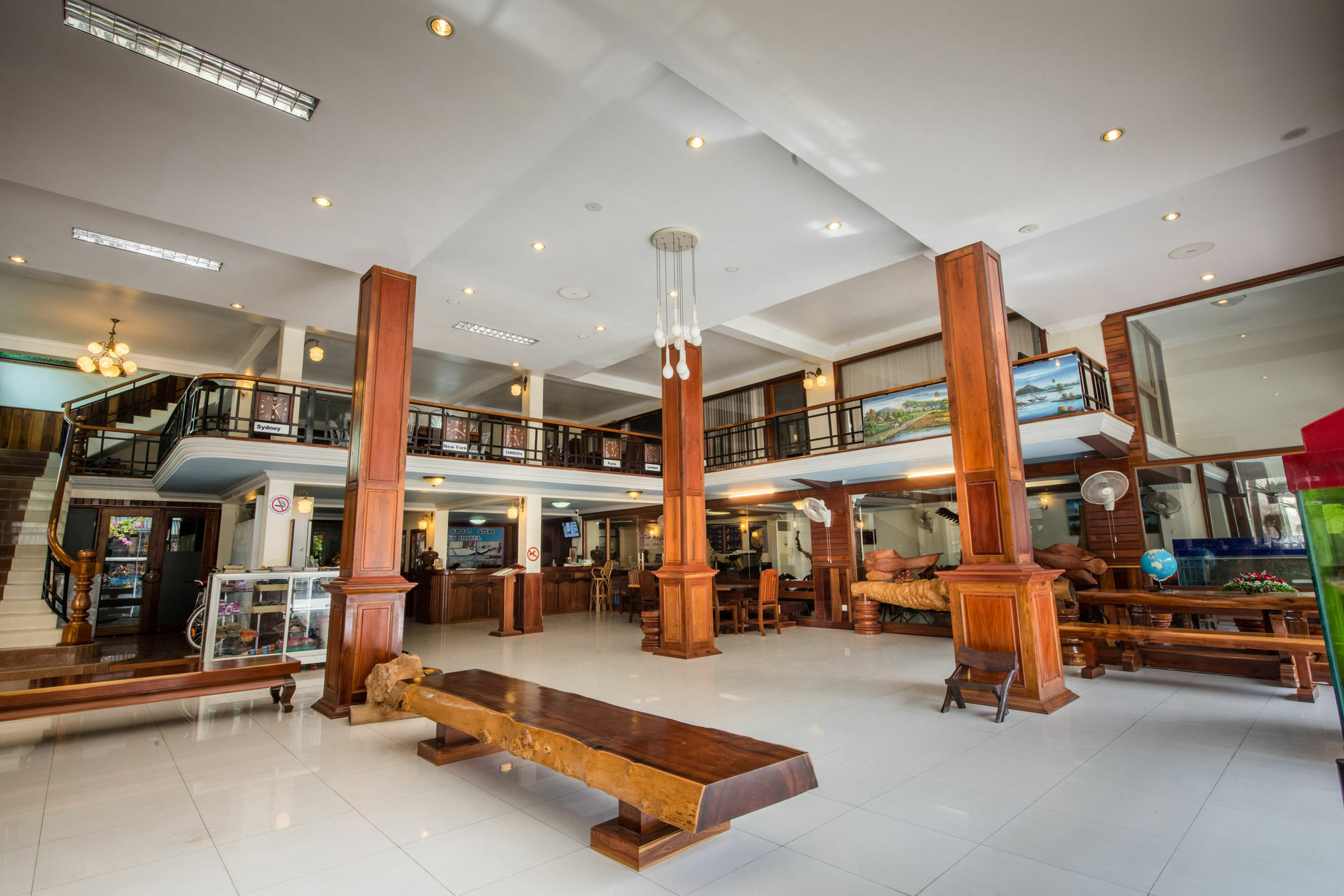 Seng Hout Hotel Battambang Buitenkant foto